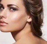 Αυτές είναι οι καλύτερες θεραπείες βοτουλινικής τοξίνης και για σέξι χείλη για το 2024!