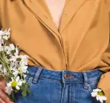 Spring Nails: Οι τάσεις του 2025 για το απόλυτο ανοιξιάτικο look