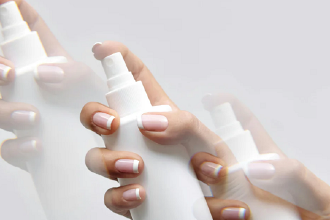 Γιατί θαμπώνει το top coat στο ημιμόνιμο μανικιούρ;