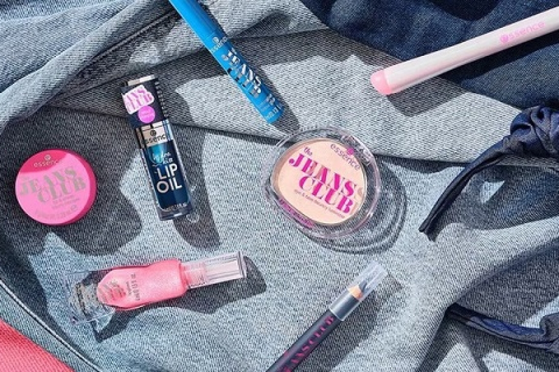 blend it like denim – Welcome to the Jeans Club Beauty