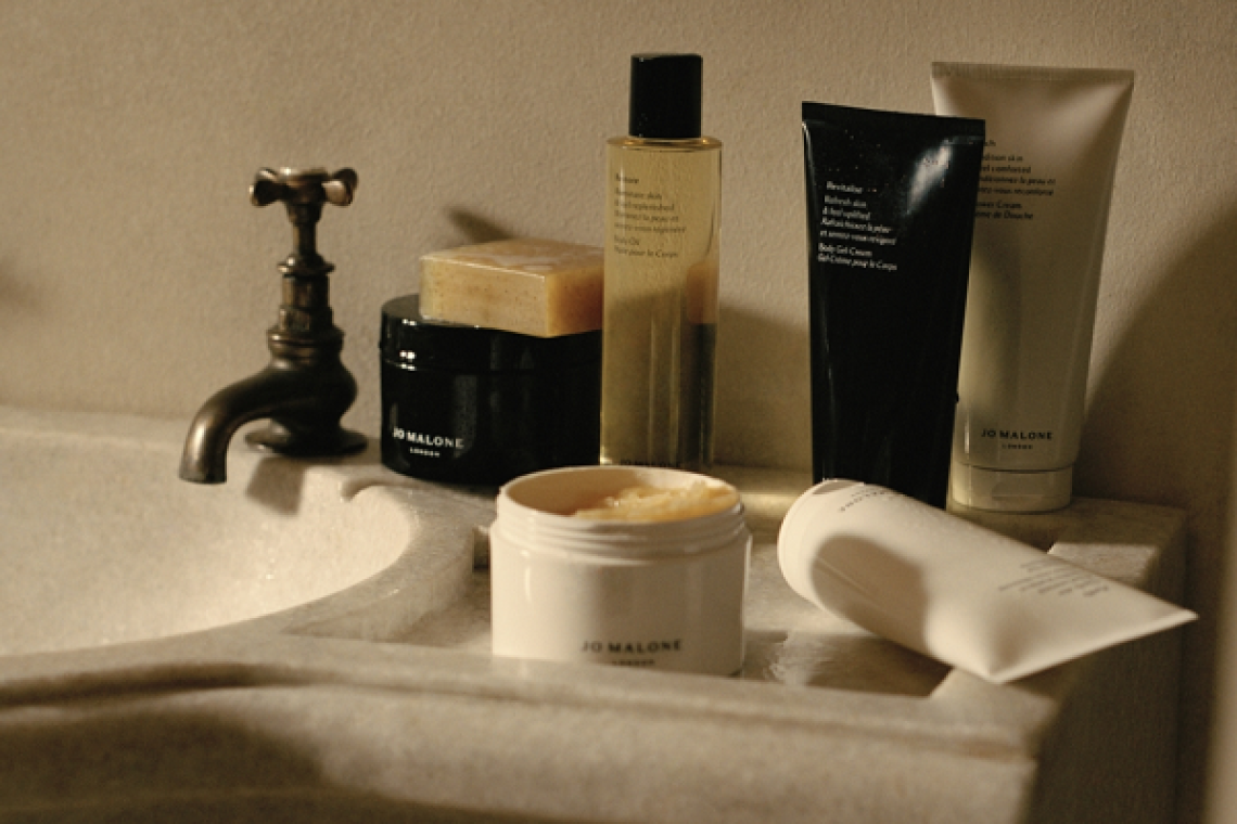 Η Jo Malone London παρουσιάζει τη νέα συλλογή Care Collection
