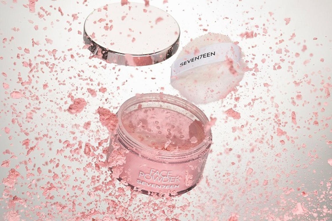 Η SEVEN7EEN παρουσιάζει τη νέα setting πούδρα Loose Face Powder No.02 Natural Pink