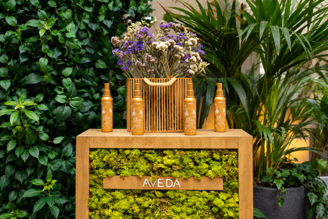 Η Aveda γιόρτασε την άφιξη του νέου One For All Leave-In Elixir σε ένα ξεχωριστό plant-powered brunch